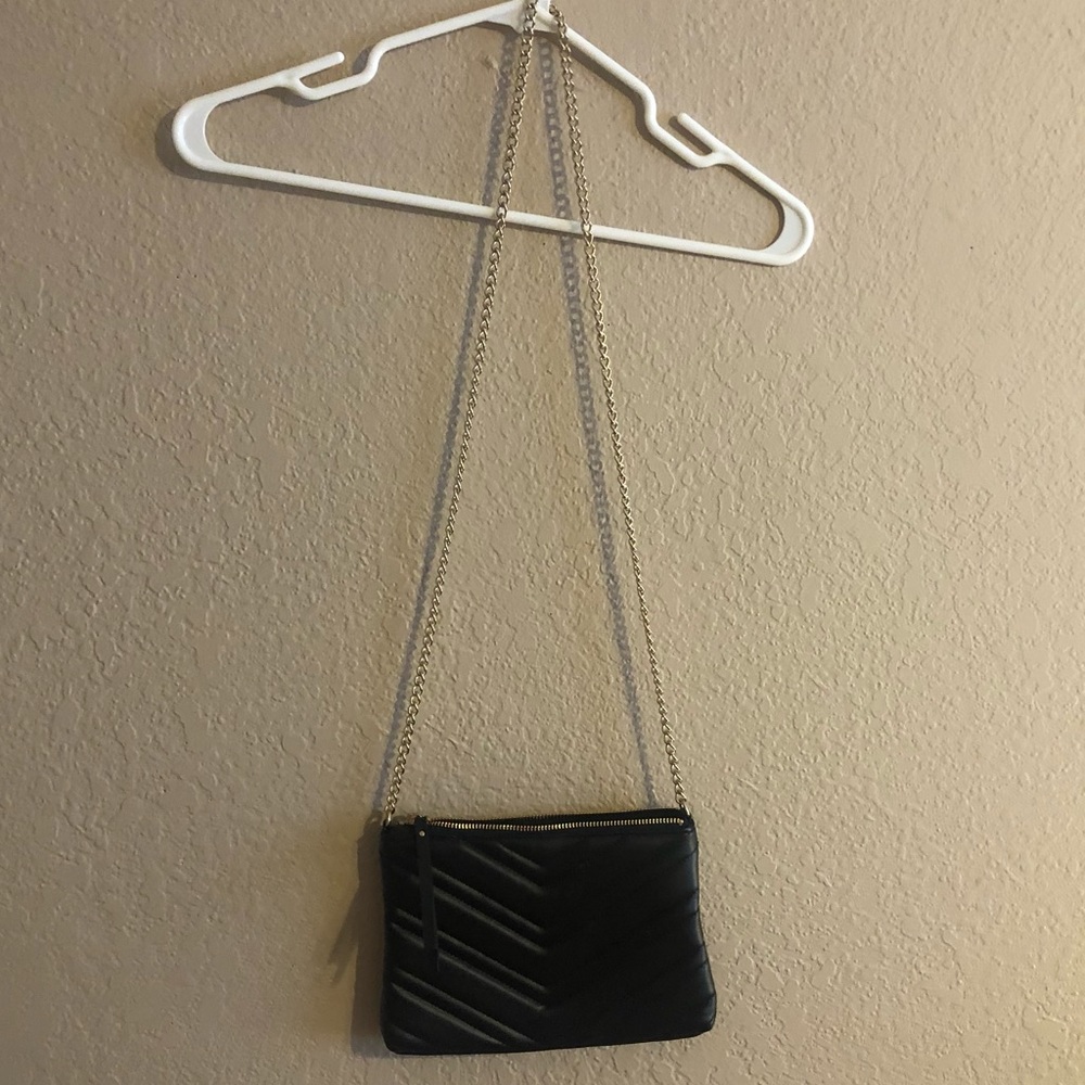 Cross body purse